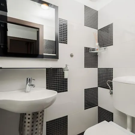 Sunrise 公寓 奥帕提亚